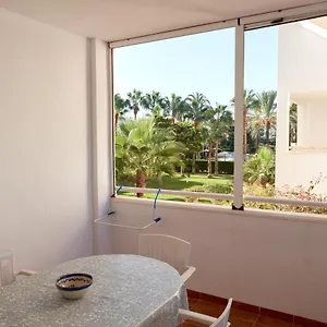 https://la-aldea-de-puerto-rey-apartamento-a-300-metros-del-mar.es-andalucia.com