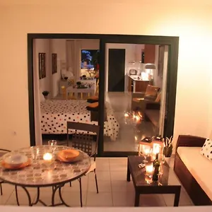https://casa-ines-costa-teguise.in-canary-islands.com